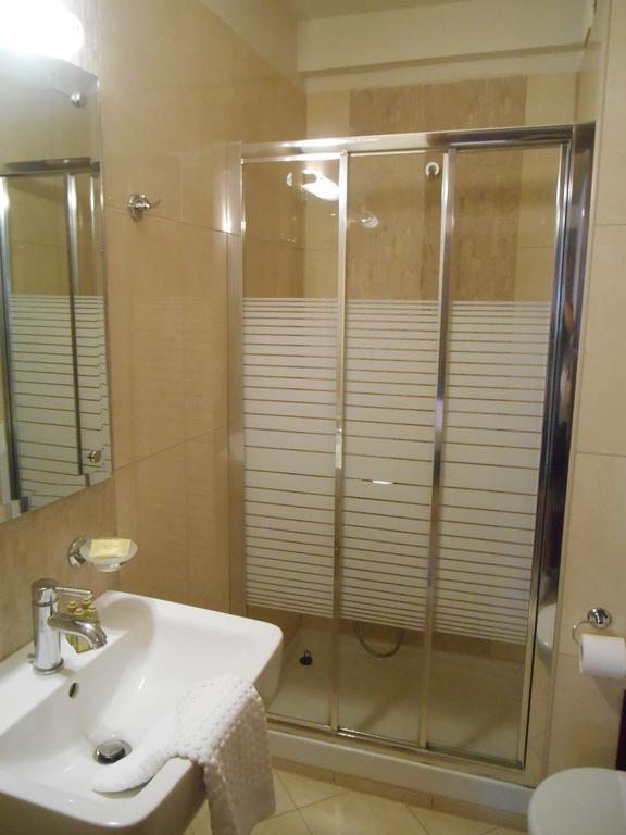Hotel Siarava Ioannina Zimmer foto
